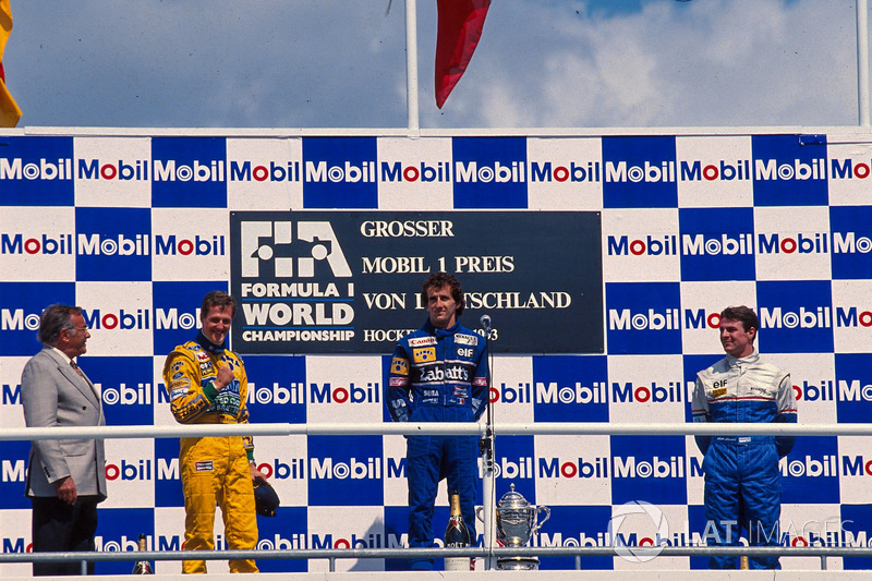 Podium: race winner Alain Prost, Williams, second place Michael Schumacher, Benetton, third place Mark Blundell, Ligier