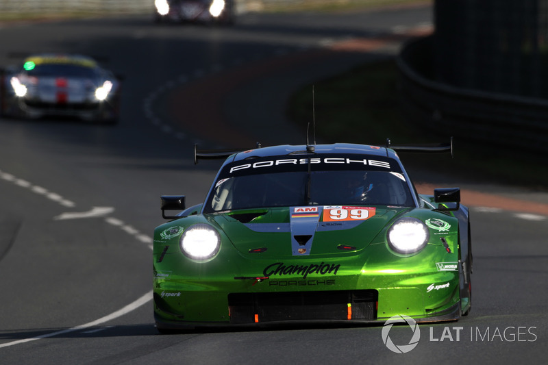 #99 Dempsey Proton Competition Porsche 911 RSR: Patrick Long, Tim Pappas, Spencer Pumpelly