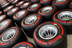 Des pneus Pirelli