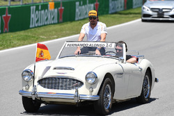 Fernando Alonso, McLaren on the drivers parade