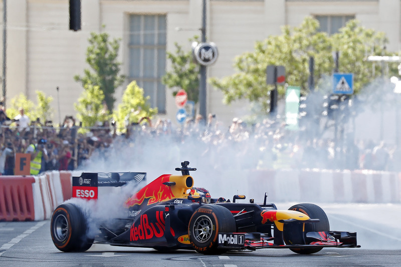 Макс Ферстаппен, Red Bull Racing