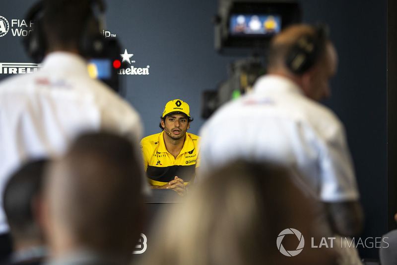 Carlos Sainz Jr., Renault Sport F1 Team