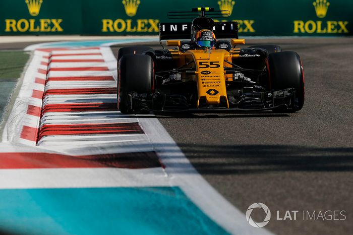 Carlos Sainz Jr., Renault Sport F1 Team RS17