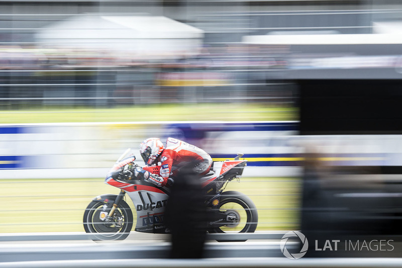 9. 'Pinchazo' de Dovizioso en Australia que le deja casi eliminado