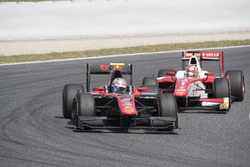 Alexander Albon, ART Grand Prix devant Charles Leclerc, PREMA Powerteam