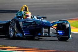 Rio Haryanto, achter het stuur van de SPARK SRT_01E