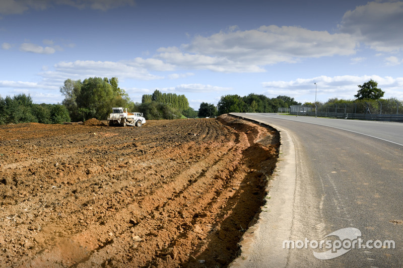 Modifications et travaux au niveau des virages Porsche