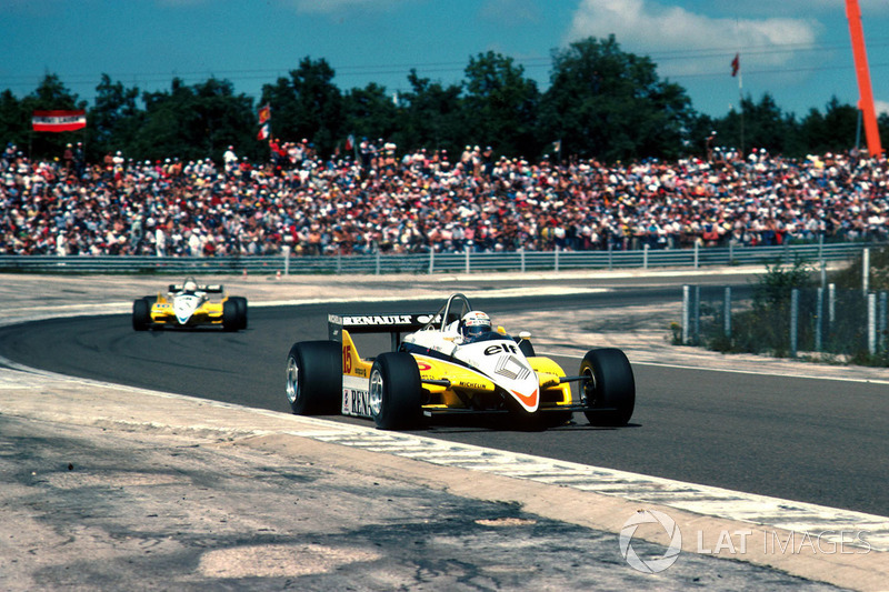 #2: Alain Prost, Renault RE30B, Dijon 1982: 1:01,380