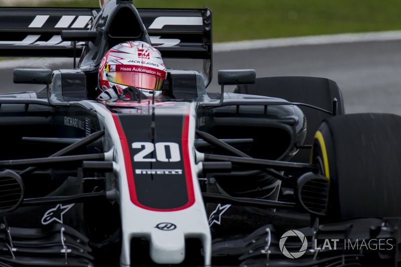 18. Kevin Magnussen, Haas F1 Team VF-17