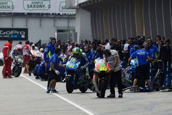 Aleix Espargaró, intercambio de bicicletas del equipo Suzuki MotoGP