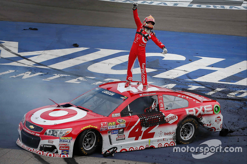 Sieger Kyle Larson, Chip Ganassi Racing, Chevrolet