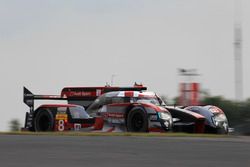 #8 Audi Sport Team Joest Audi R18 e-tron quattro: Lucas di Grassi, Loic Duval, Oliver Jarvis