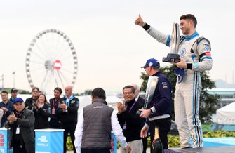 Edoardo Mortara, Venturi Formula E fête la deuxième place sur le podium