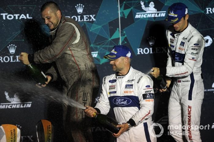 Podio GTLM Pro: #67 Ford Chip Ganassi Racing Ford GT: Andy Priaulx, Harry Tincknell, Jonathan Bomarito