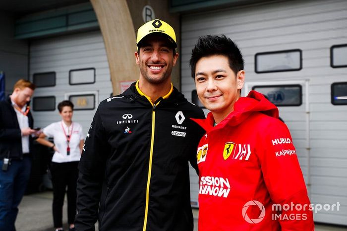 Daniel Ricciardo, Renault y Jimmy Lin, cantante