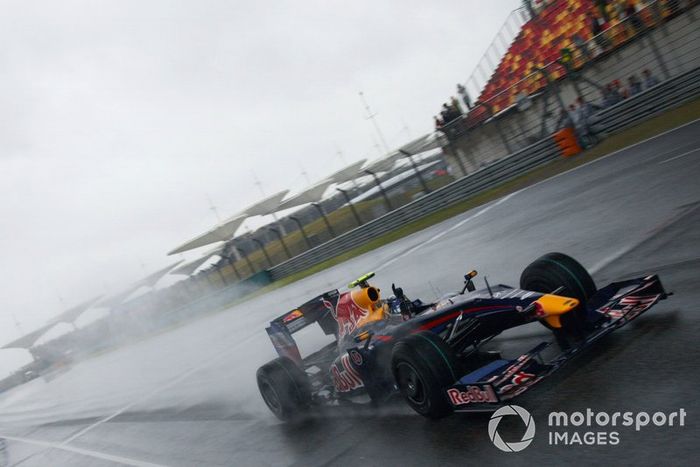 Sebastian Vettel, Red Bull Racing RB5 celebra