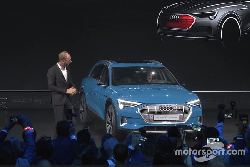 Презентація Audi e-tron