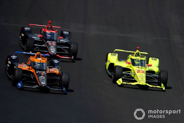 Oliver Askew, Arrow McLaren SP Chevrolet,Simon Pagenaud, Team Penske Chevrolet