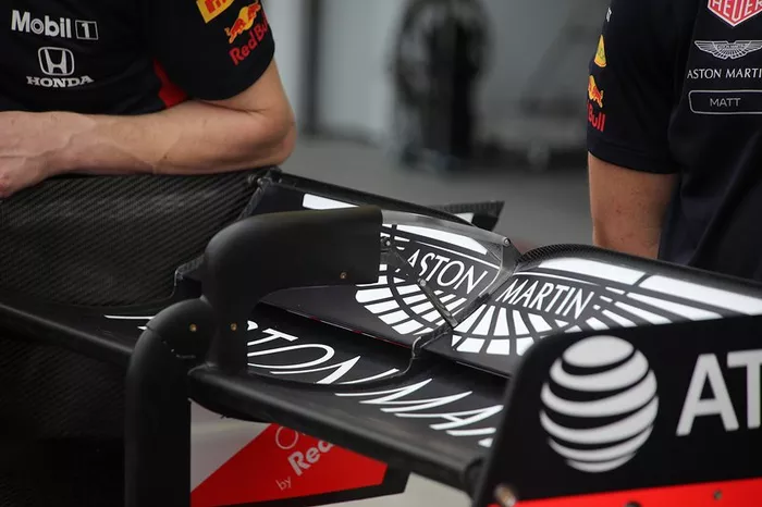 Detalle del alerón trasero del Red Bull Racing RB15 