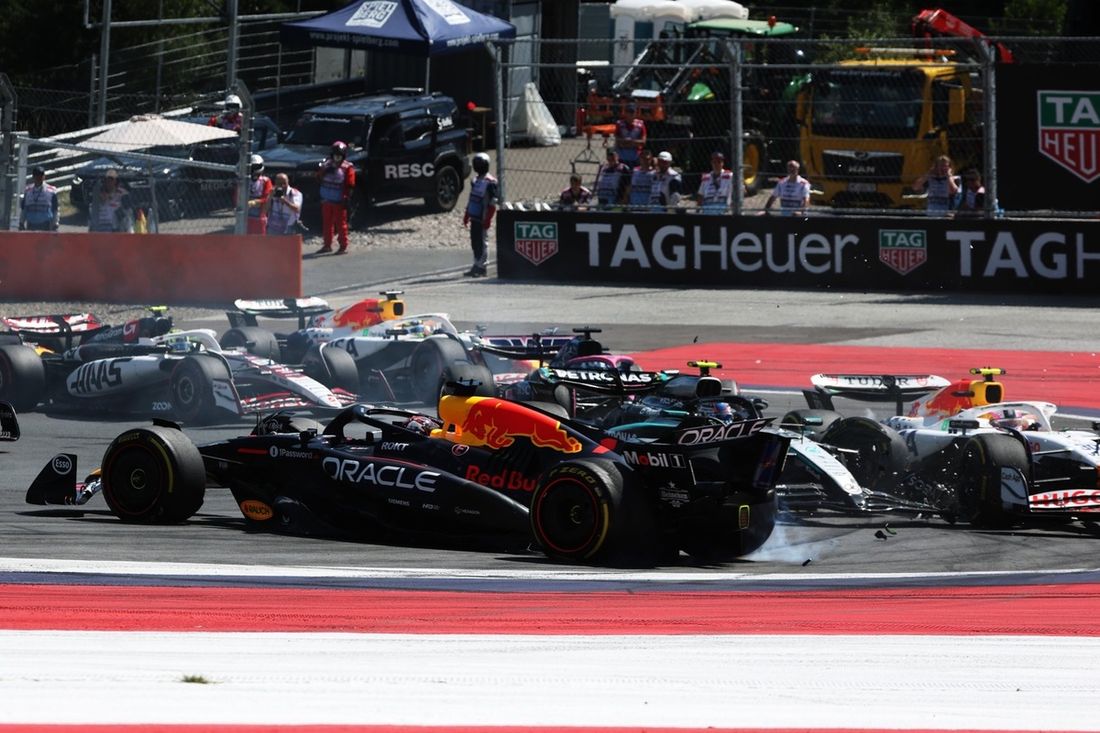 Max Verstappen, Red Bull Racing, Andrea Kimi Antonelli, Mercedes