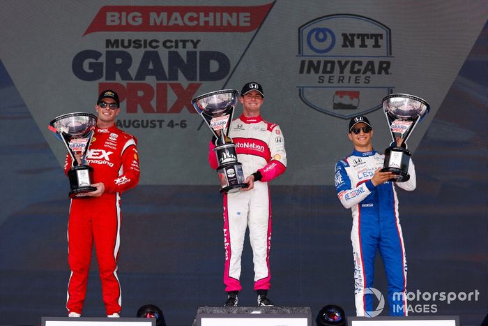 #3: Scott McLaughlin, Team Penske Chevrolet, podio, #27: Kyle Kirkwood, Andretti Autosport Honda, #10: Alex Palou, Chip Ganassi Racing Honda