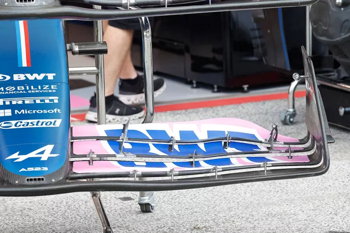 Alpine A523, detalles del morro y del alerón delantero
