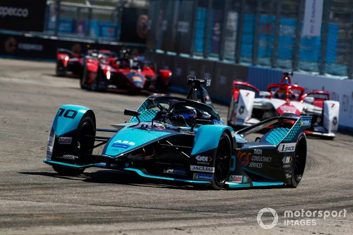 Sam Bird, Jaguar Racing, Jaguar I-TYPE 5, Sergio Sette Camara, Dragon Penske Autosport, Penske EV-5