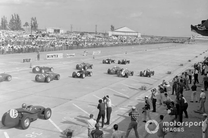 Jack Brabham, Cooper T51 Climax, Stirling Moss, Cooper T51 Climax
