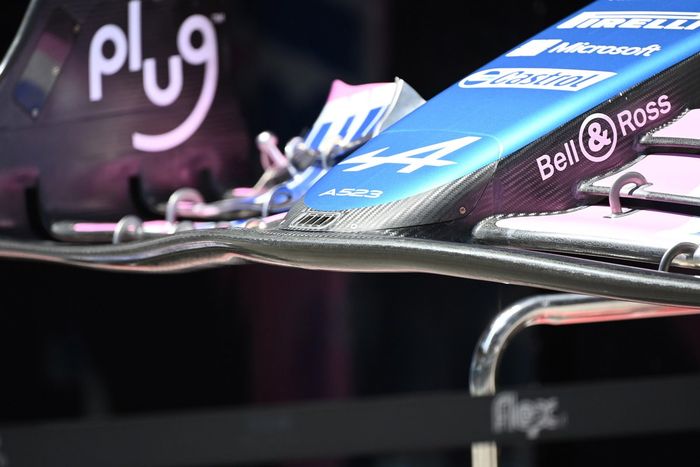 Alpine A523 detalles técnicos