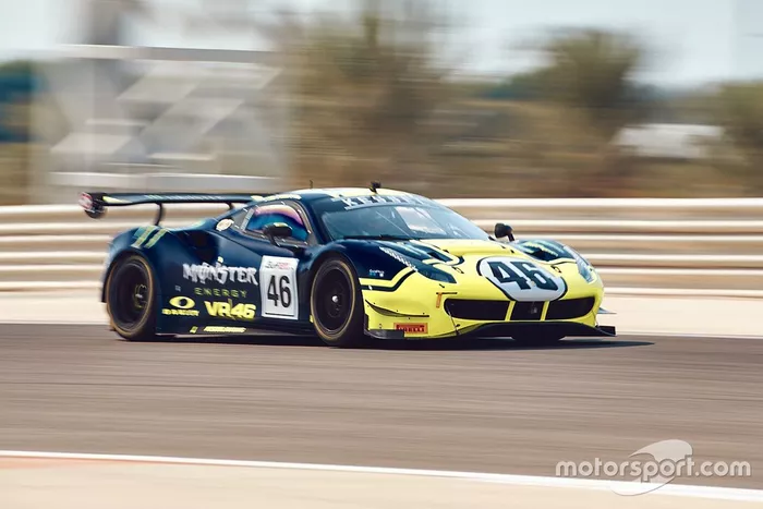 #46 Kessel Racing Monster VR46, Ferrari 488 GT3: Valentino Rossi, Alessio Salucci, Luca Marini
