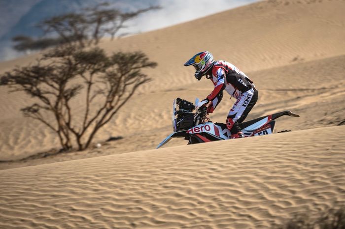 #50 Hero Motorsports Team Rally: C. S. Santosh