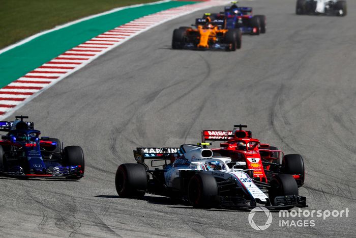 Sergey Sirotkin, Williams FW41, Sebastian Vettel, Ferrari SF71H y Brendon Hartley, Toro Rosso STR13