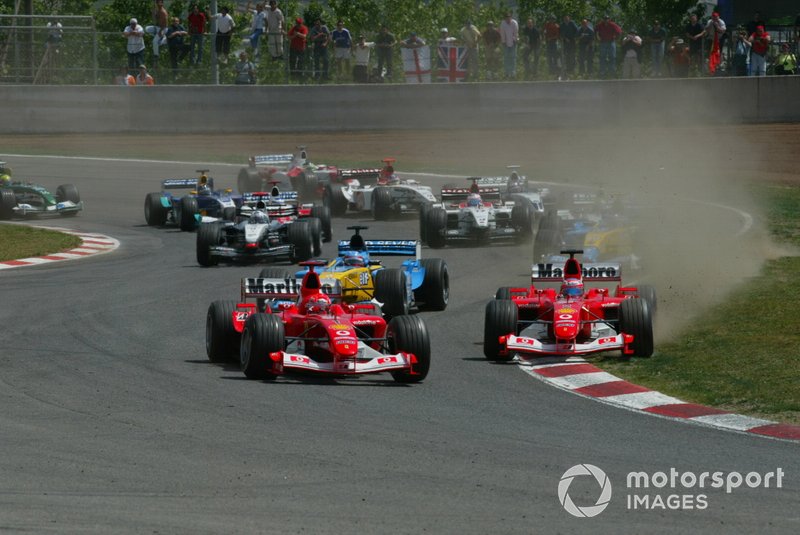 Michael Schumacher, Ferrari F2003-GA líder al inicio