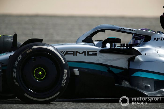 Lewis Hamilton, Mercedes W13