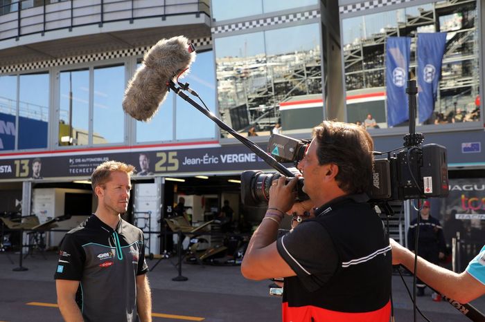 Sam Bird, Jaguar Racing, Jaguar I-Type V