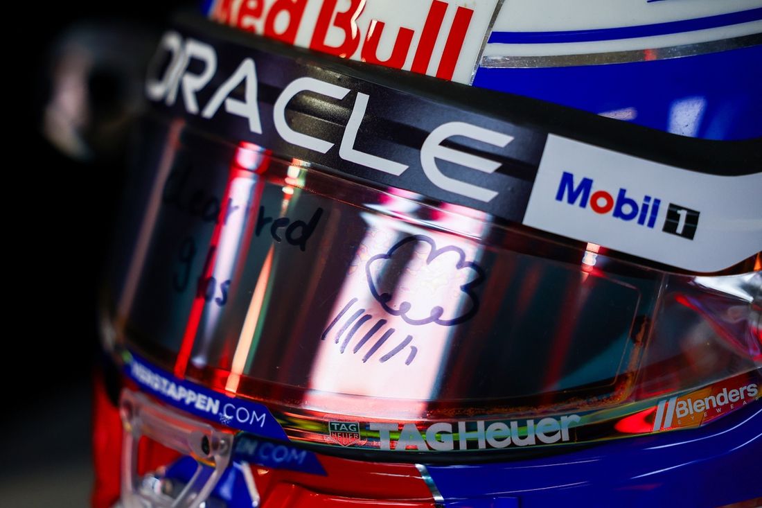 Casco de Max Verstappen, Red Bull Racing
