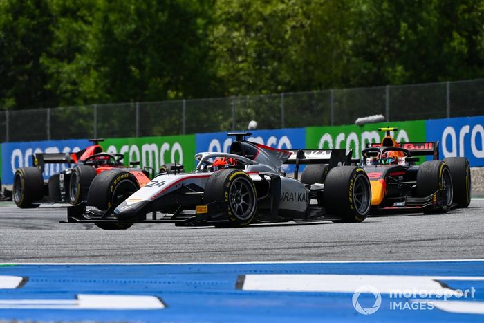 Nikita Mazepin, Hitech Grand Prix y Jehan Daruvala, Carlin