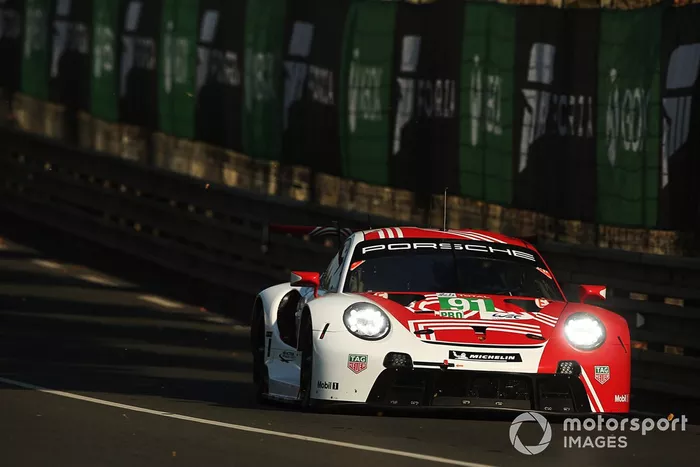 #91 Porsche GT Team Porsche 911 RSR: Richard Lietz, Gianmaria Bruni, Frédéric Makowiecki