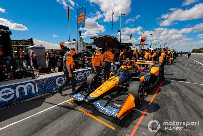 Theo Pourchaire, Flecha McLaren Chevrolet