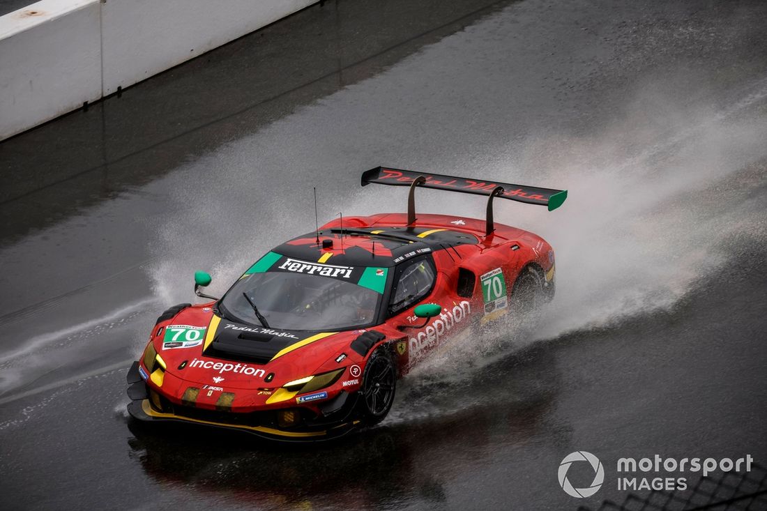 #70 Inception Racing McLaren 720S GT3 EVO: Brendan Iribe, Frederik Schandorff, Ollie Millroy