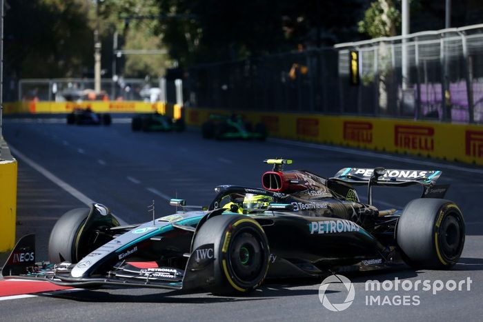 Lewis Hamilton, Mercedes F1 W15