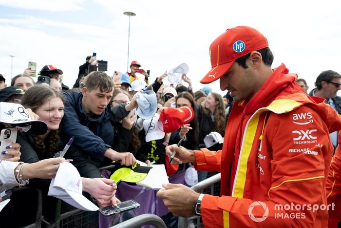 Carlos Sainz, Scuderia Ferrari 