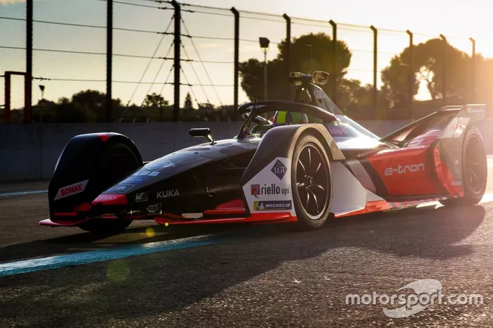 Audi e-tron FE06