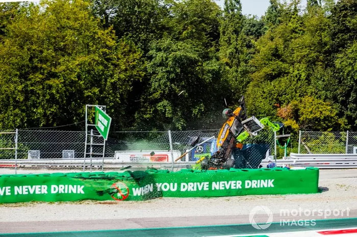 El accidente de Alexander Peroni, Campos Racing, en Monza