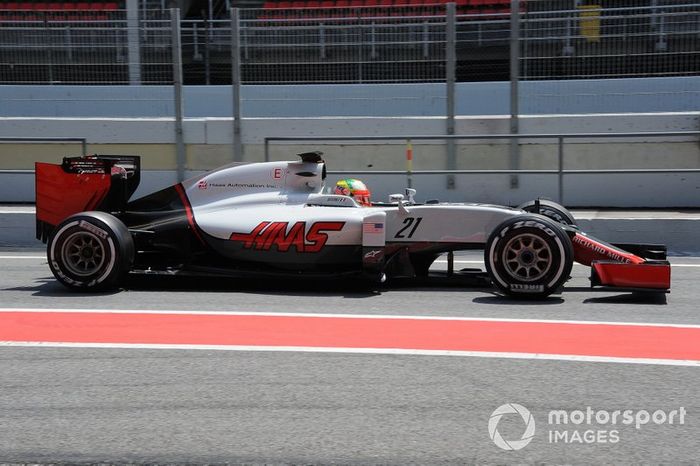 2016: Haas-Ferrari VF-16