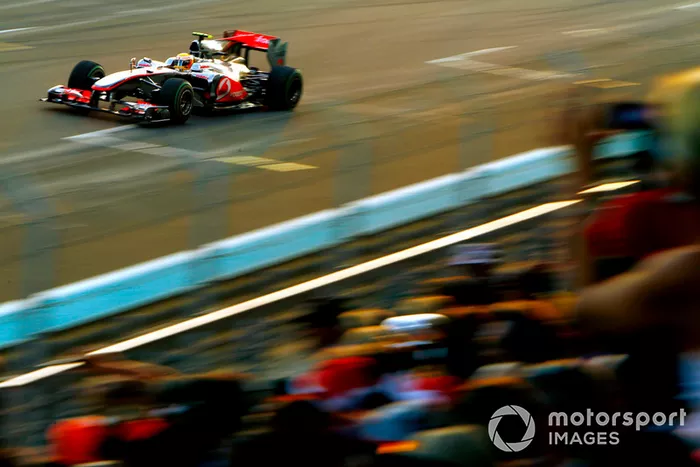 Lewis Hamilton, McLaren MP4-25
