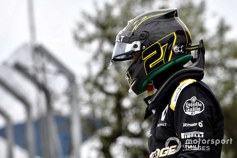 Nico Hulkenberg, Renault Sport F1 Team R.S. 18, dopo l'incidente nelle FP2