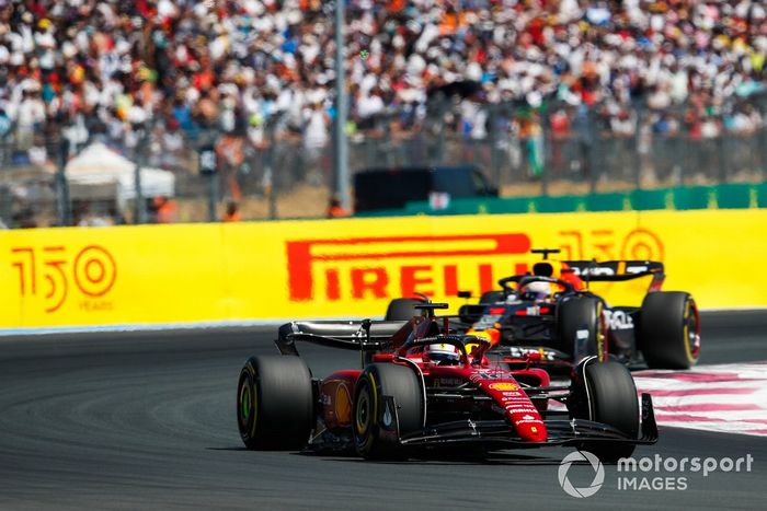 Charles Leclerc, Ferrari F1-75, Max Verstappen, Red Bull Racing RB18
