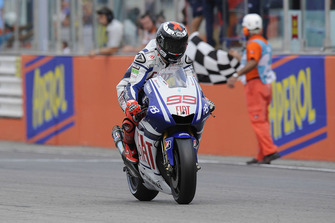 Yarış galibi Jorge Lorenzo, Yamaha Factory Racing