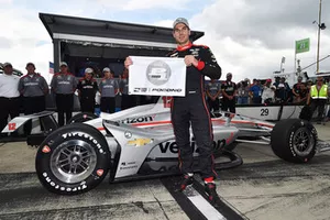 Polesitter Will Power, Team Penske Chevrolet